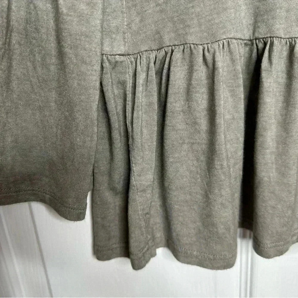 Dee  Elle Peplum Boho Top Ruffles Brownish Grey Size Small - Picture 16 of 16